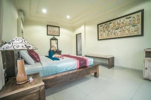 Three Dewi's Guest House, Bali