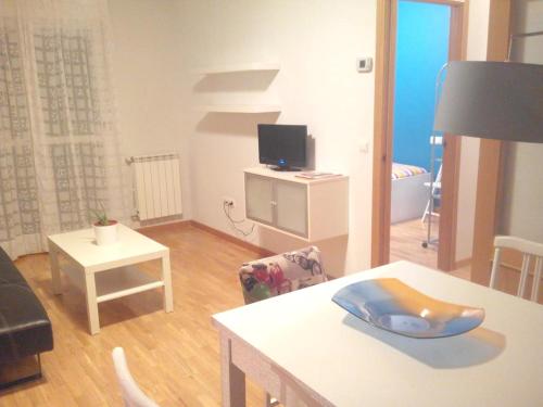 Foto 1: 2 bedrooms appartement with balcony and wifi at Zamora