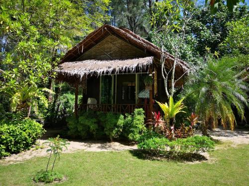 Hapla Beach Cottage Khao Lak Agoda Com