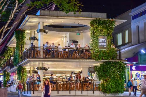 ห้องอาหาร, ทูวอง เซ็นทรัล โมเต็ล อพาร์ตเมนท์ (Toowong Central Motel Apartments) in ทูวอง