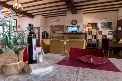 Bar/Bekleme Salonu, Hostal Rural La Fonda Del Rocio in Almonte