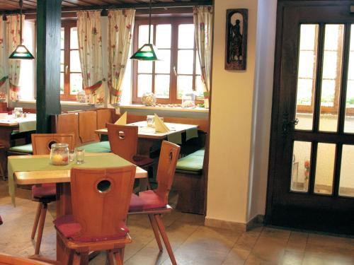 餐廳, Brauerei_Gasthof Pfister in 埃戈爾斯海姆
