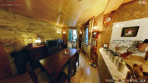 FOREST RETREAT Luxury Villas - Accommodation - Busteni