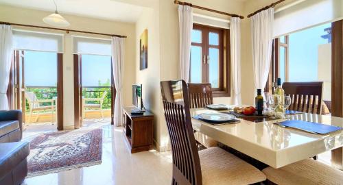 1 bedroom Apartment Nesoi with sea and golf views, Aphrodite Hills Resort 1 bedroom Apartment Nesoi with sea and golf views, Aphrodite Hills Resort