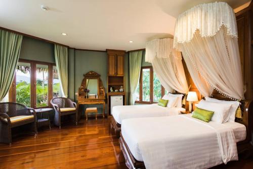 ดีลักซ์ เตียงแฝด วิวภูเขา (Deluxe Twin Mountain View)
