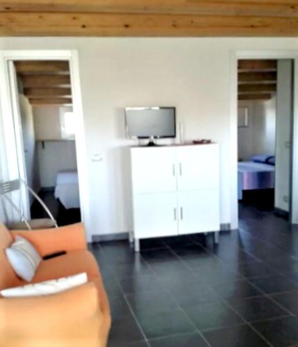 2 bedrooms house at Scicli 150 m away from the beach with furnished terrace and wifi