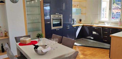 Two-Bedroom Apartment room in Mitra Zonata Pink