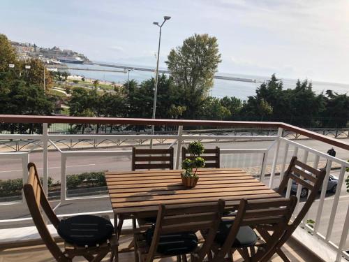 Central Park Sea Appartments in Kavala