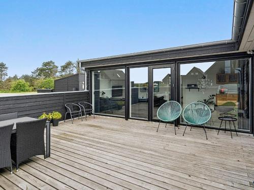  6 person holiday home in R m in Sønderby