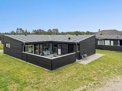  6 person holiday home in R m in Sønderby