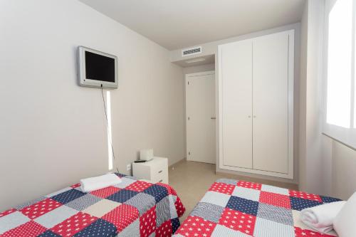 Three-Bedroom Apartment image 4