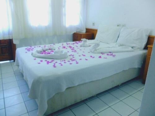 hoang giang homestay co loan thuong hamlet ninh tien commune ninh binh ninh binh vietnam vn vinson