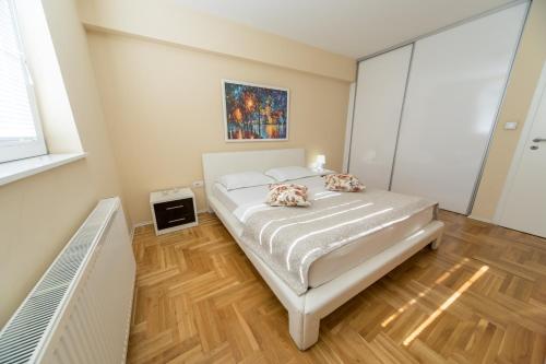 F Apartmani Kragujevac - image 12