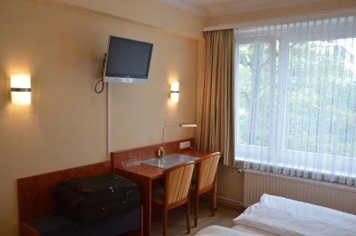Hotel Wikinger Hof - image 6