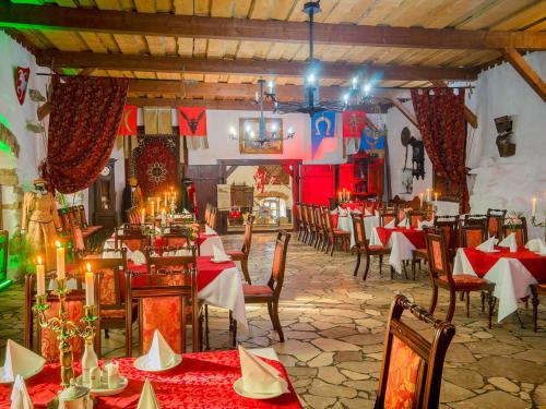 Étterem, Zamek Rycerski in Sobkow