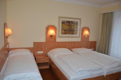 Hotel Wikinger Hof - image 11