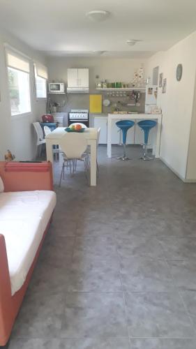 . Depto Altos del Sol