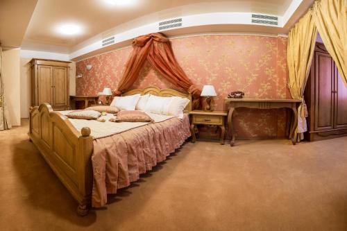 Bukovyna Hotel - image 7