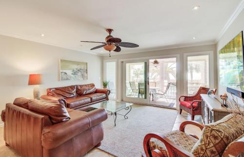 20 Beach Club Villa - image 5
