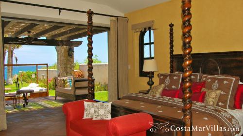 Villa Estero, Flawless Oasis, Steps from Sea of Cortez, Sleeps 10