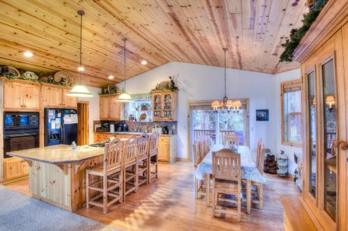 Canterbury Chalet - main image
