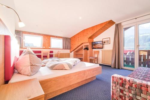 Kedul Alpine Lodge - image 11