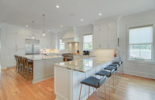 616 Carolina Boulevard - image 5
