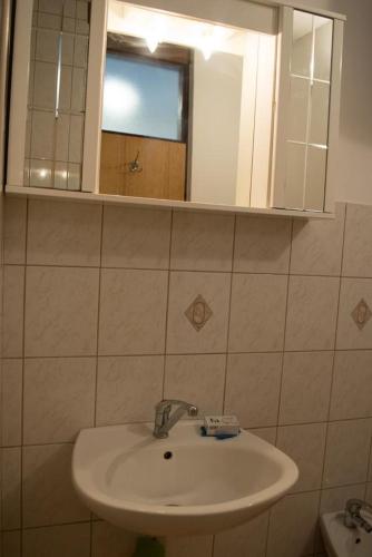 Apartment Lokva Rogoznica 6005a - image 7