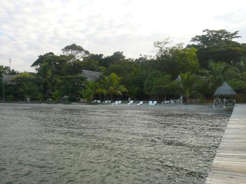 薩爾瓦多海鷗酒店 (Hotel Salvador Gaviota) in 利文斯頓