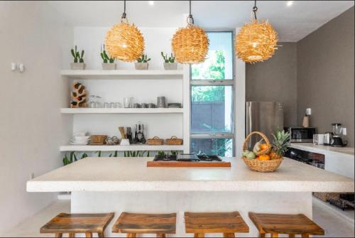 LUUM - Majestic villa with private pool and parking, Tulum (photo 9)