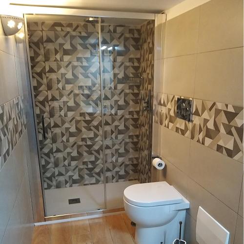 Italia Apartment - image 2