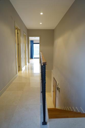 MENE SUITES - image 11