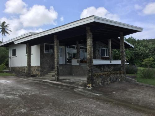 Garden Bungalow in Saint Patrick