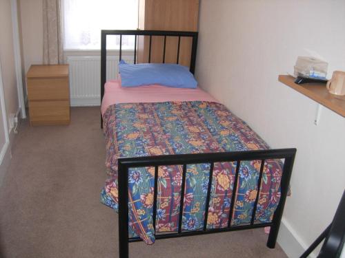Longfield Guest House - image 7