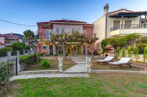  Palydita Villa in 37400 Volos
