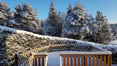 Le Renne Blanc Pyrénées de France Le Renne Blanc Pyrénées de France