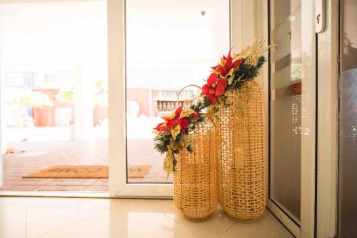 Majestic City Suites & Beach Hotel in Willemstad