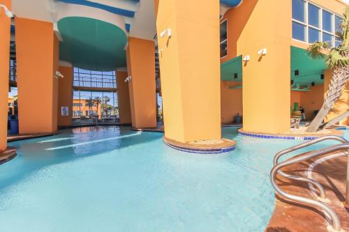 The Splash Resort and Condos West in Panama City (FL)