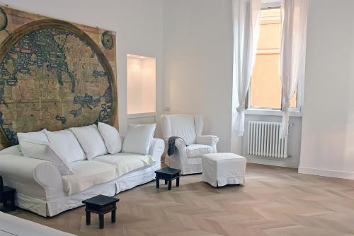 Piazza di Spagna - Home - Family Apartment