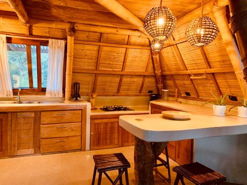 Konyha, La Playa in Los Organos