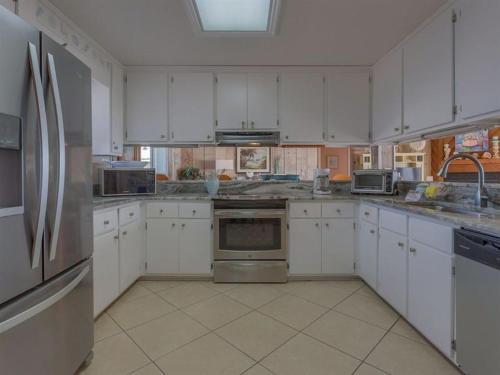 Barefoot Beach by Meyer Vacation Rentals in Fort Morgan, USA