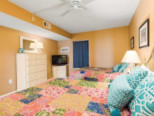 Breakers 13 by Meyer Vacation Rentals - image 7