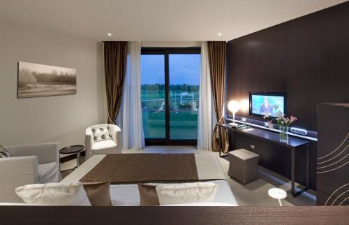 Albarella Golf Hotel - image 10