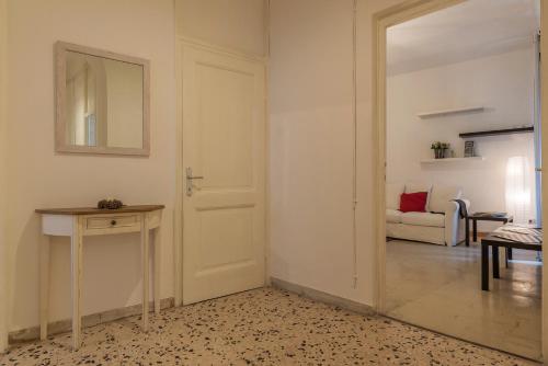 Villa Albani Apartment - image 11