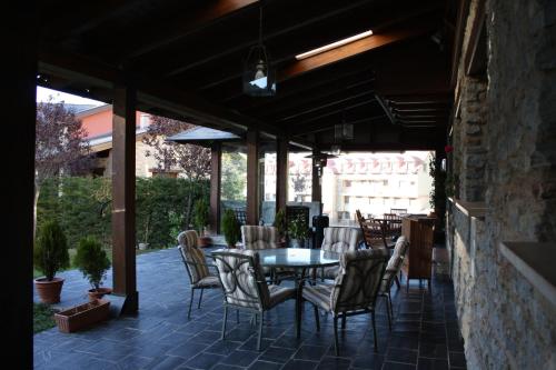 陽台/露台, Apart-Hotel Selva Nevada in 塞爾巴阿爾卡拉