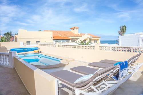 Charming villa by the sea with private pool Corralejo gîte à louer Playa de los Matos
