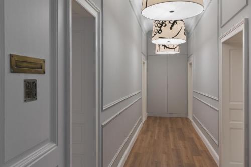 Bumblebee Luxury Apartments 2