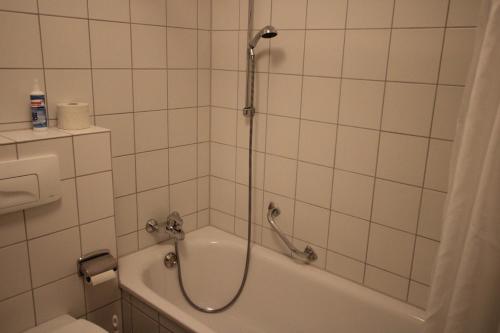 ABT Private Apartments Hannover Exhibition Ground (room agency) - image 5