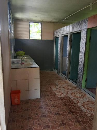 Mulu D Cave Homestay Room 2 in Mulu