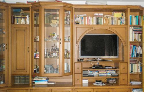  Two-Bedroom Apartment in Balatonalmadi, Unterkunft in Balatonalmádi